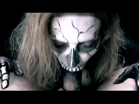 ❤️ Demon merch sugno ceiliog gyda'i geg du a llyncu cum. ️❌ Porn porno super ar cy.sayhentai.ru ❌️